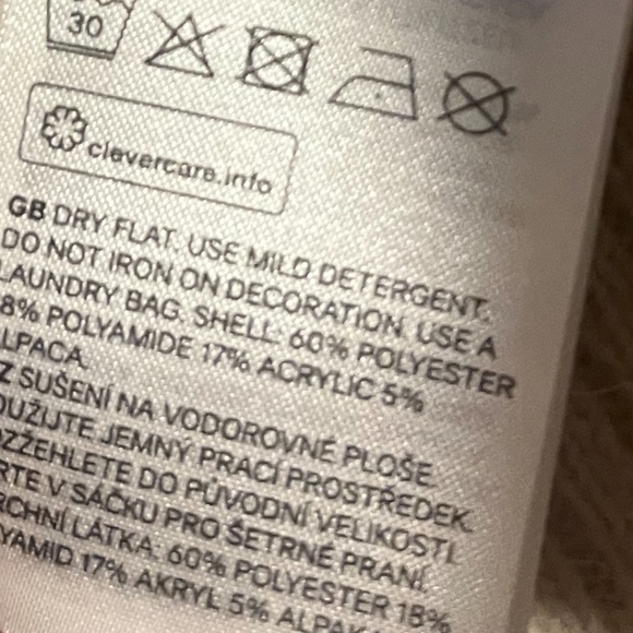 H&M premium boho white gray embellished touch of alpaca oversized sweater NWT - Picture 9 of 11